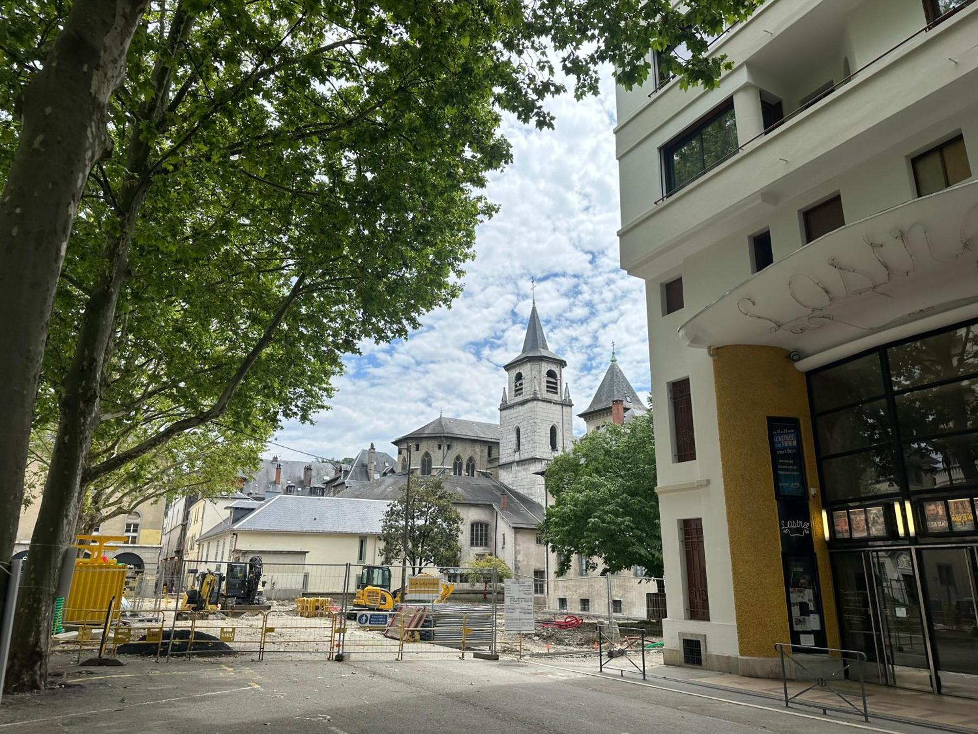 Apartmán Ma Terrasse Sur Le Musee Chambéry Exteriér fotografie